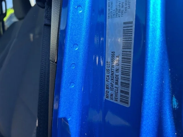 New 2026 Hydro Blue Pearl-Coat Exterior Paint Jeep Sport S image 20