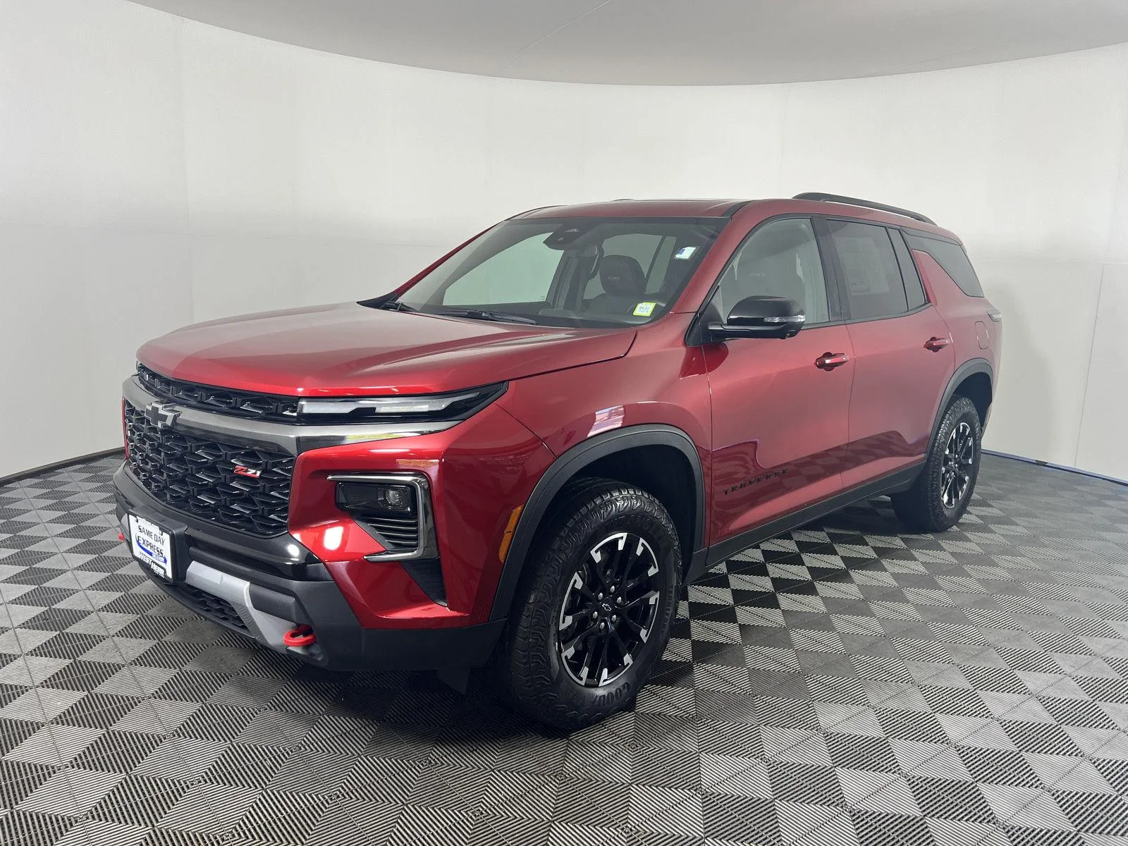 Used 2025 Radiant Red Tintcoat Chevrolet AWD Z71 image 7