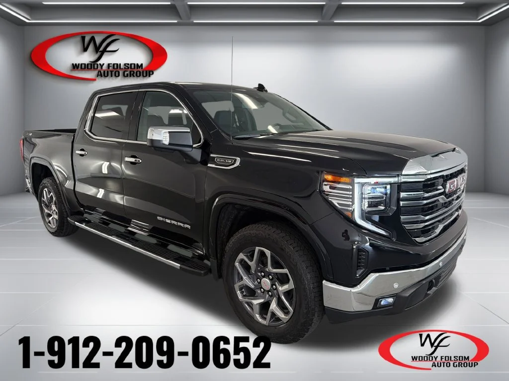 New 2026 Onyx Black GMC SLT image 1