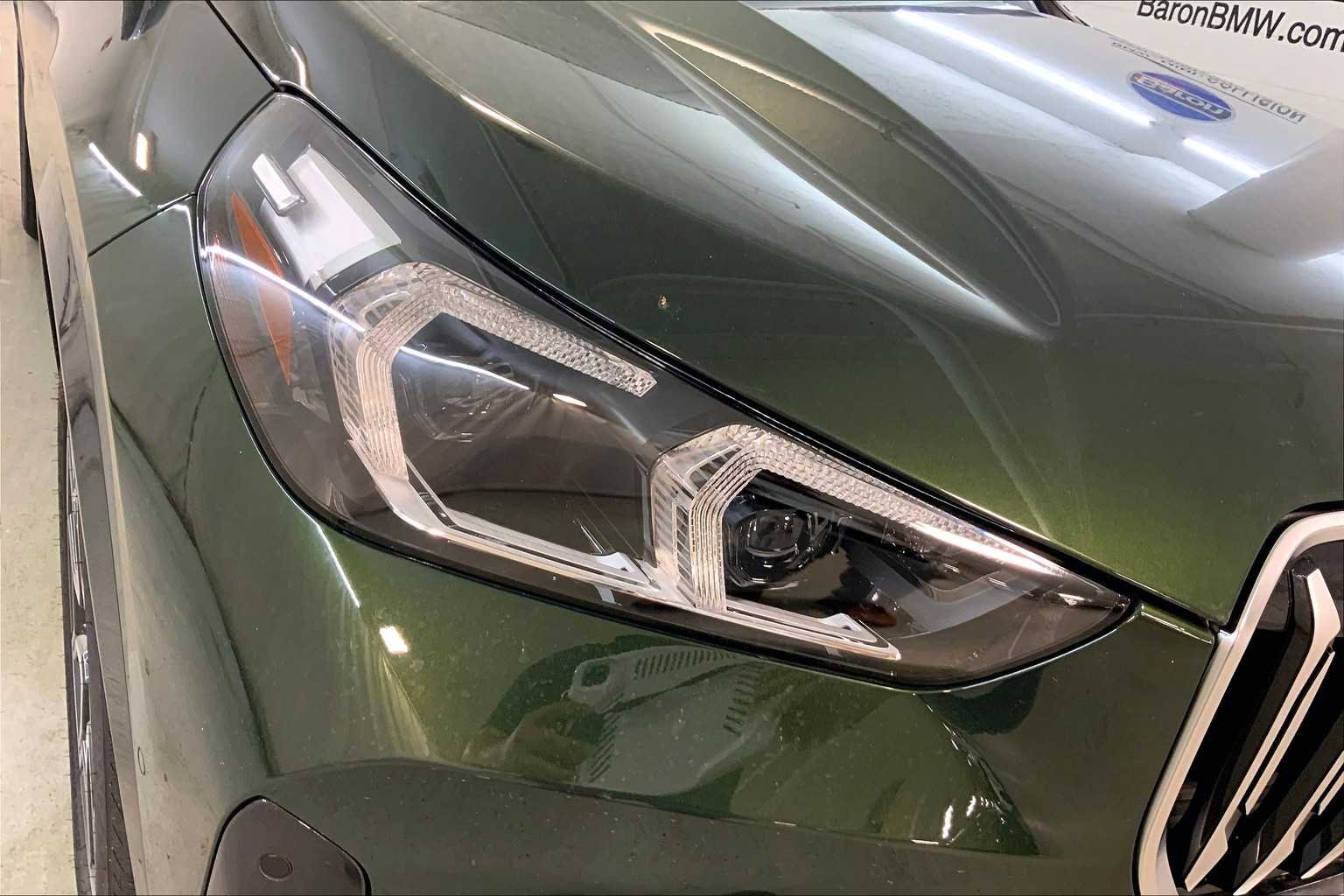 Used 2025 San Remo Green Metallic BMW xDrive28i image 13