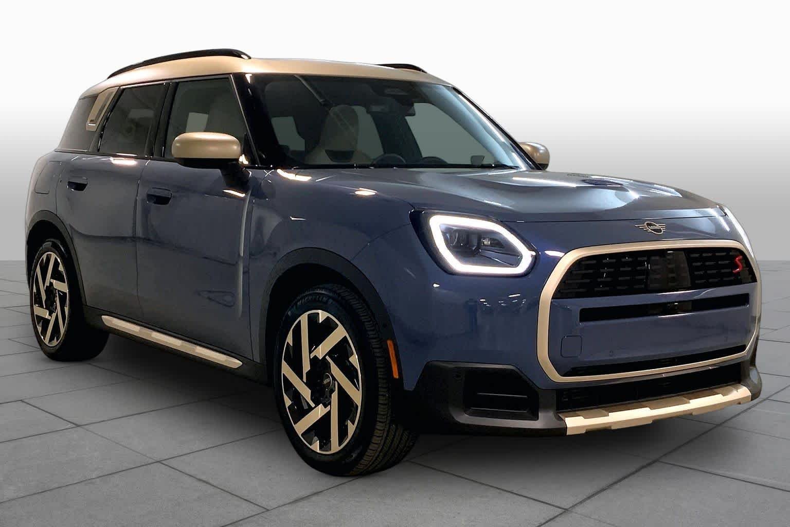 Used 2025 MINI Countryman S with VIN WMZ23GA04S7S98165 for sale in Kansas City