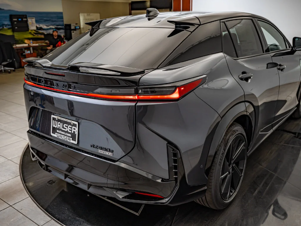 New 2026 Black Lexus 550e F Sport image 15