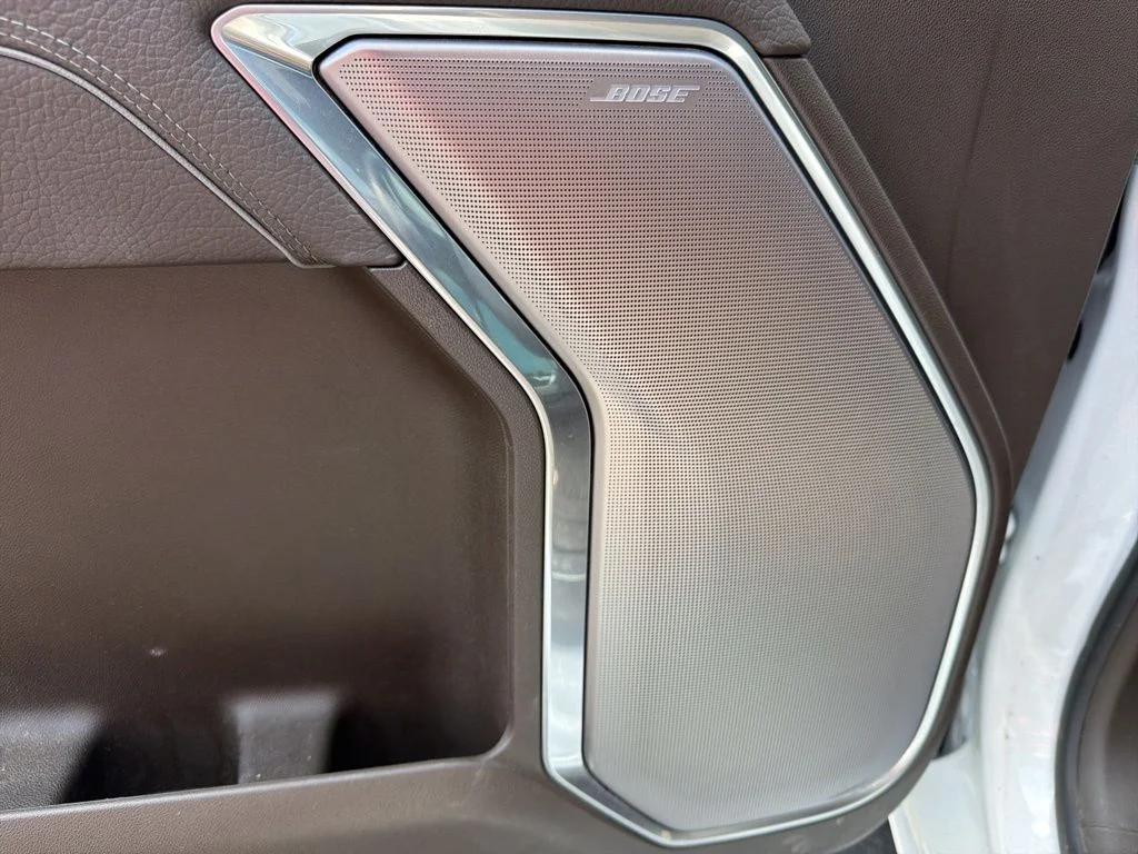 Used 2025 White GMC Denali image 20