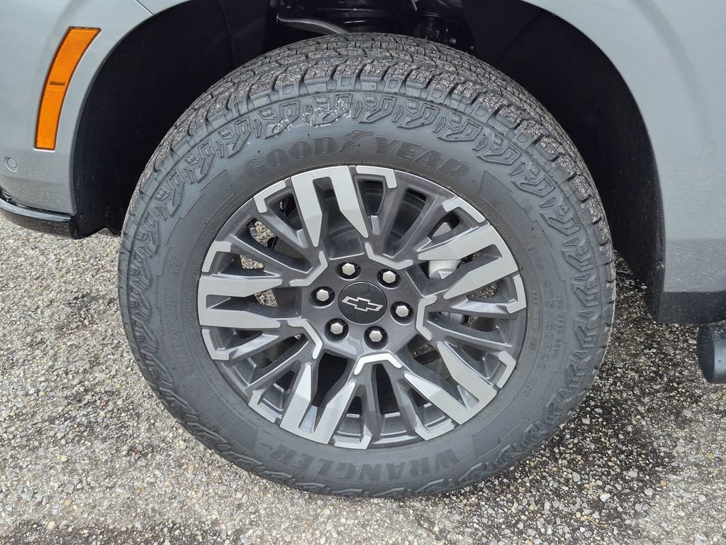 2026 Chevrolet Tahoe Z71 - Photo 11