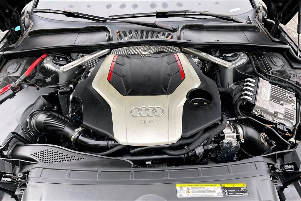 Used 2019 Gray Audi 3.0T Premium Plus image 10
