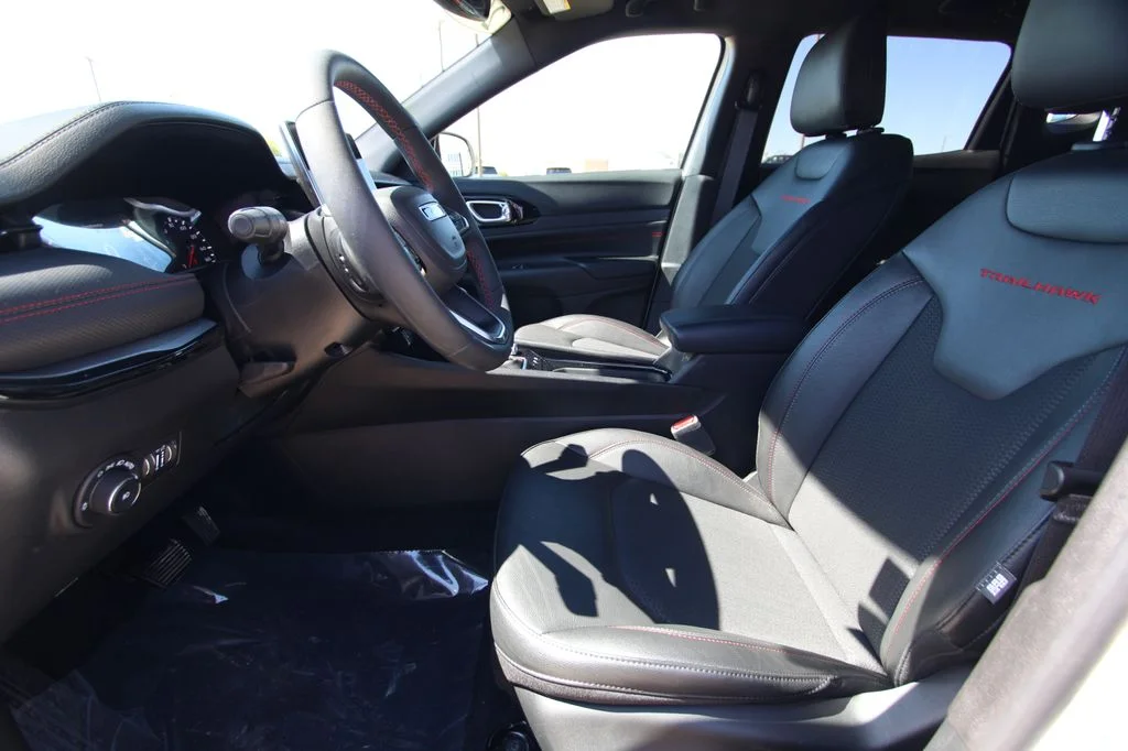 Used 2024 White Jeep Trailhawk image 6