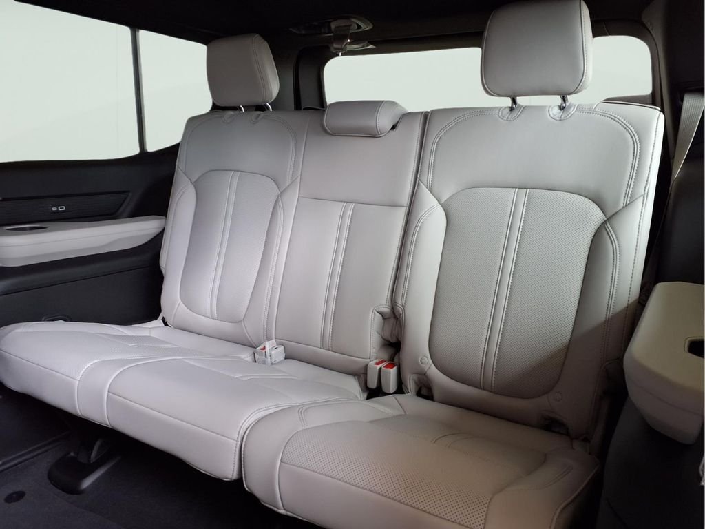 New 2026 High Gloss Black Exterior Paint Jeep  image 10