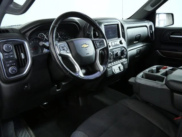 Used 2019 Black Chevrolet LT image 18