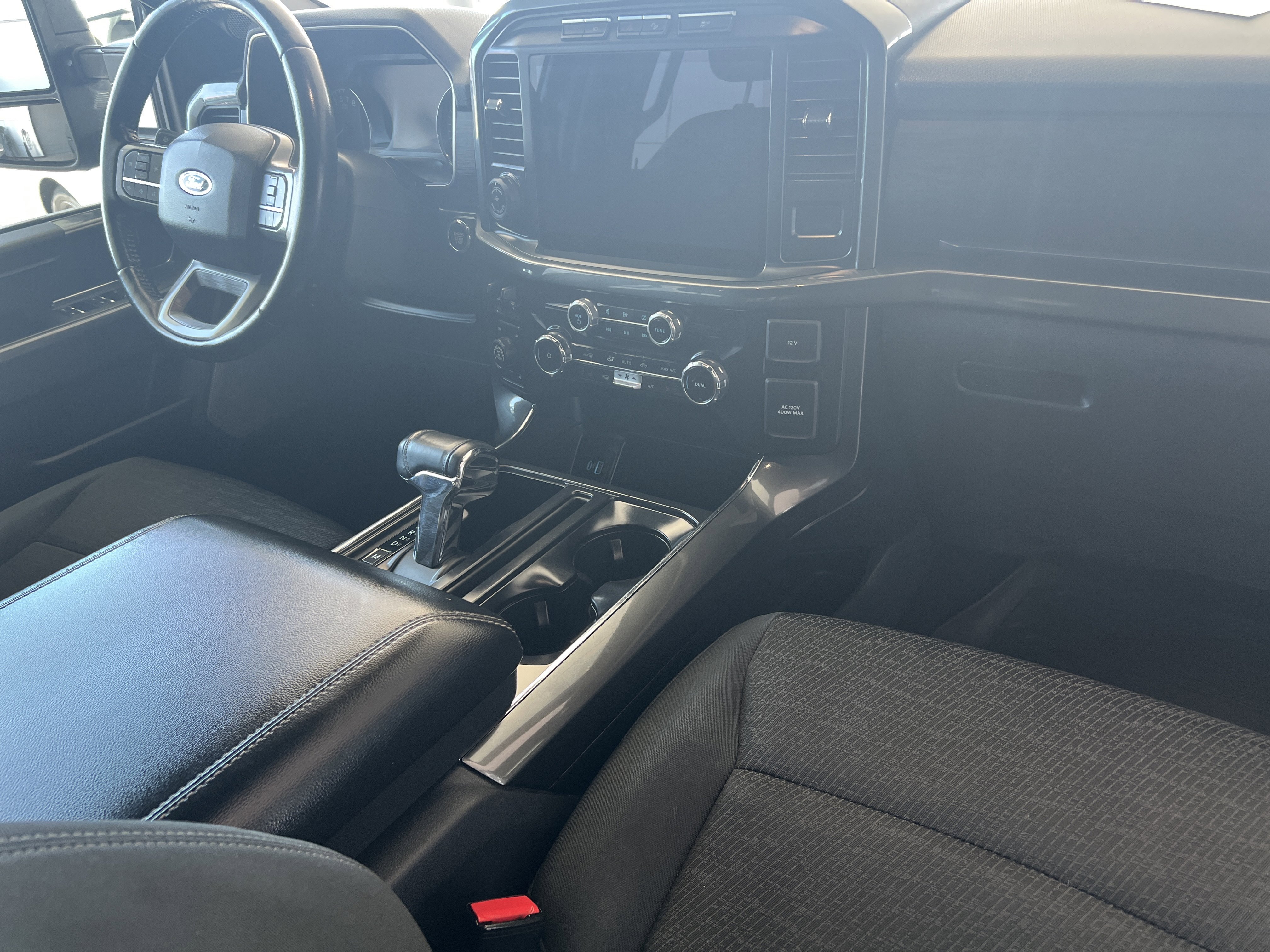 2022 Ford F-150 XLT - Photo 11