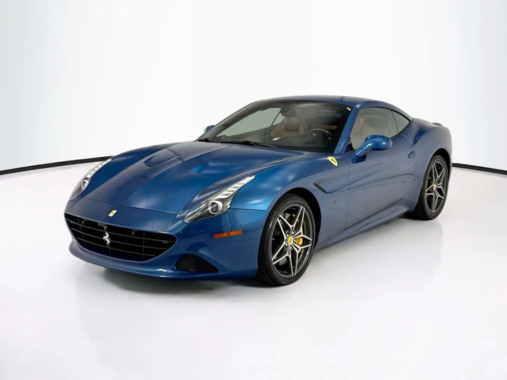 Used 2015  Ferrari T image 9