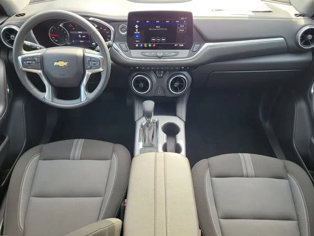 2025 Chevrolet Blazer 2LT - Photo 14