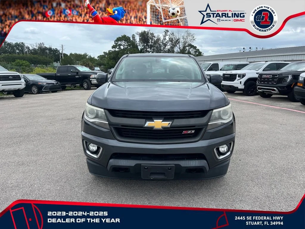 Used 2017 CYBER GRAY METALLIC Chevrolet 4WD Z71 image 3