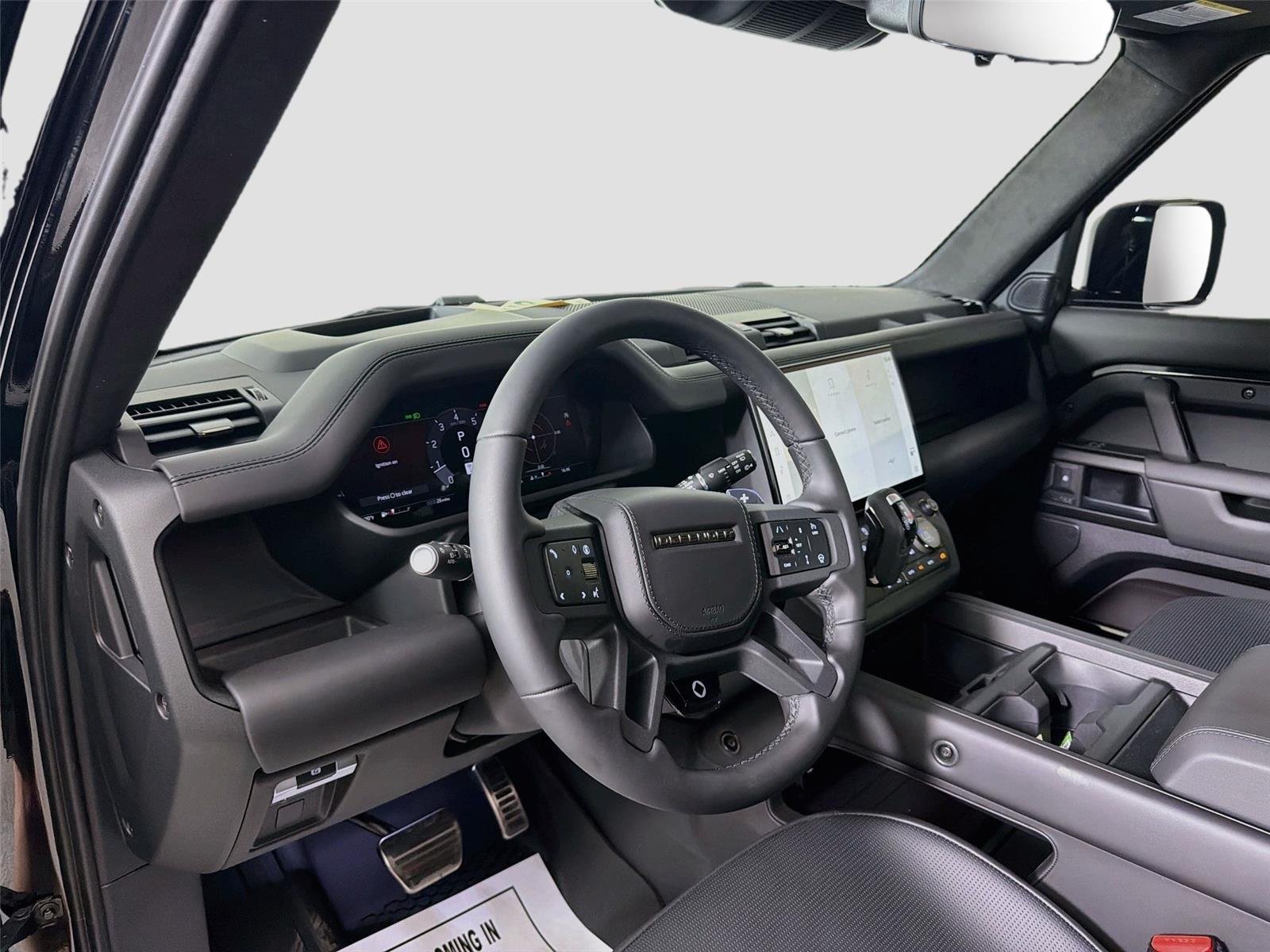 New 2026 Narvik Black Land Rover OCTA image 9
