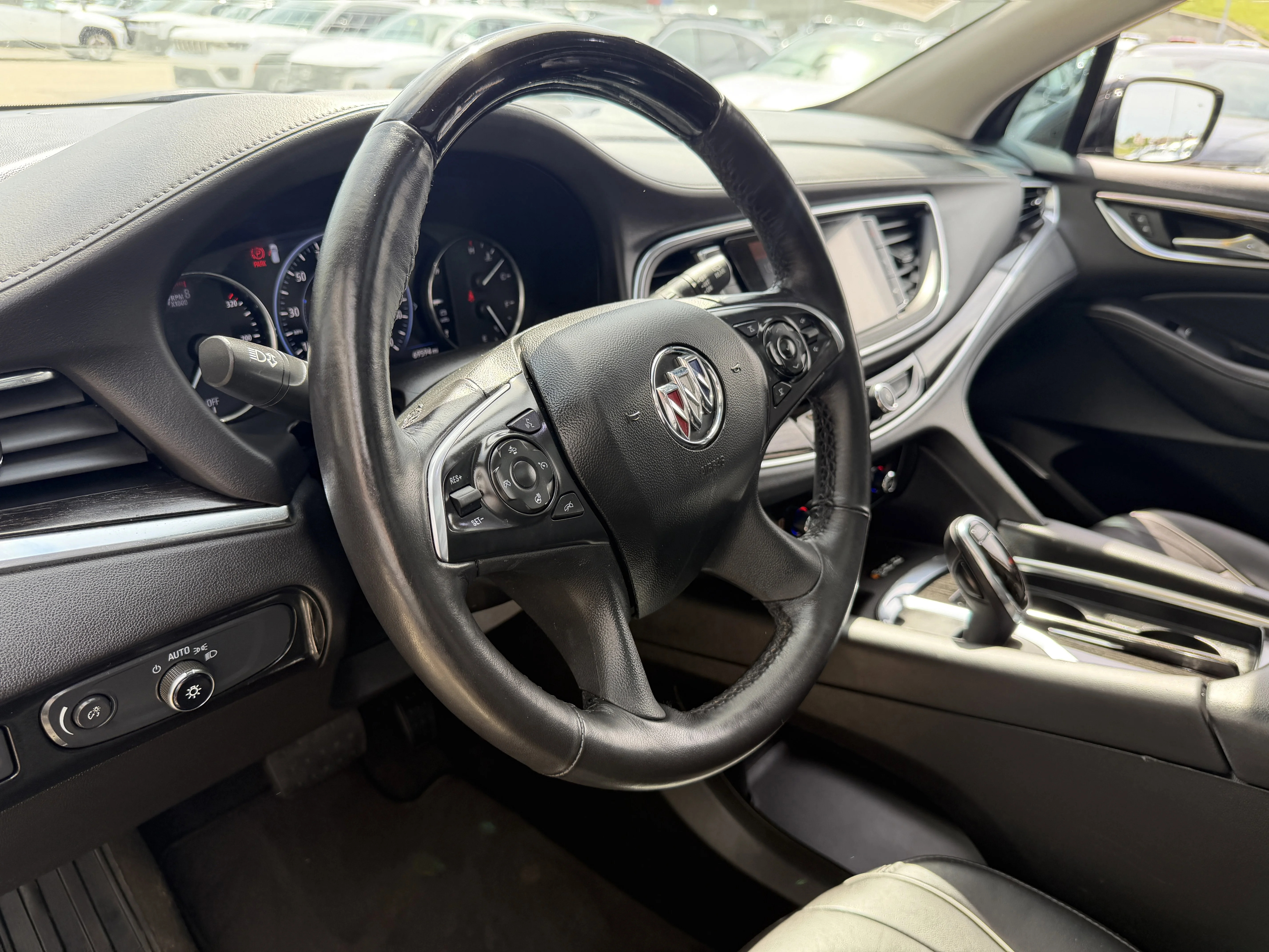 Used 2021 Ebony Twilight Metallic Buick Avenir image 38