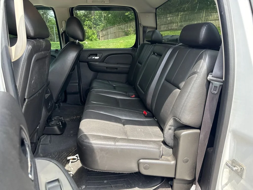 Used 2012 White Chevrolet LTZ image 22
