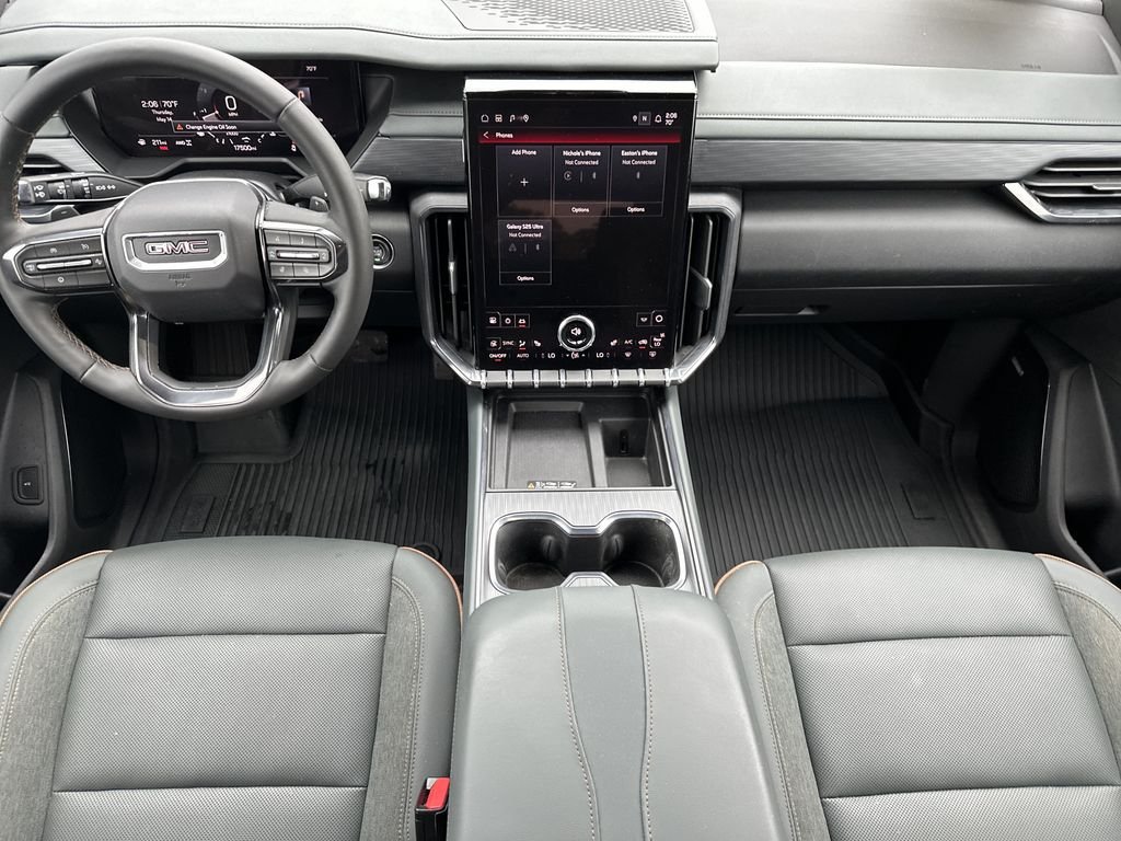 2025 GMC Acadia AT4 - Photo 13