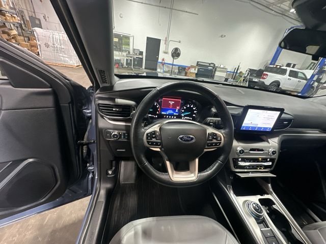 Used 2021 Blue Metallic Ford XLT image 15