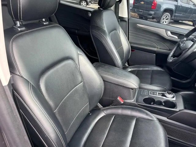 Used 2022 Gray Ford Titanium image 25