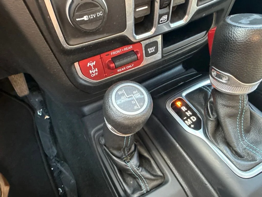 Used 2022 Gray Jeep Unlimited Rubicon image 21