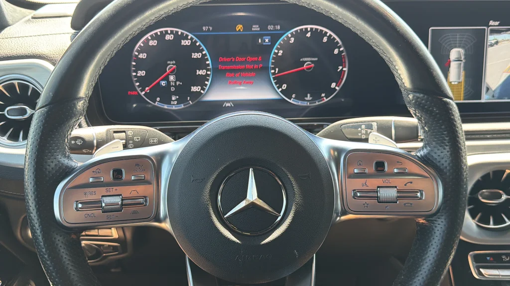 Used 2022 White Mercedes-Benz G 550 image 28