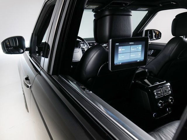 Used 2020 Black Land Rover Autobiography image 23