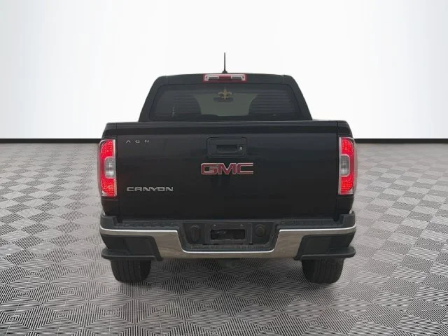 Used 2019 Onyx Black GMC Base image 6