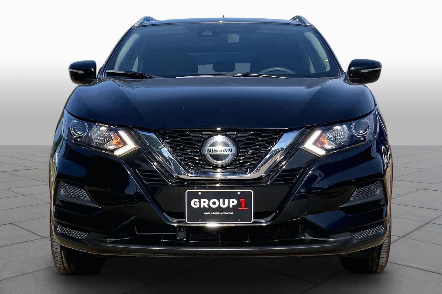 Pre-Owned 2020 Nissan Rogue Sport SV FWD Xtronic CVT