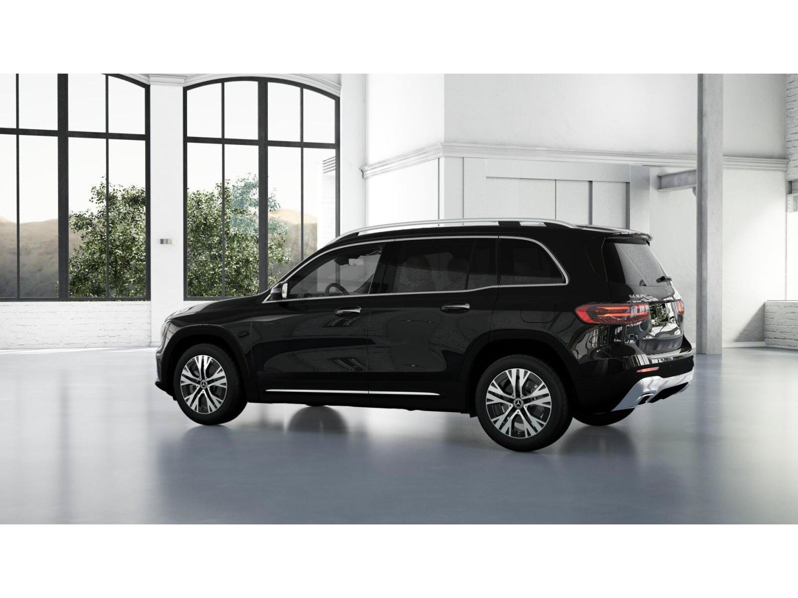 New 2026 NIGHT BLACK Mercedes-Benz GLB 250 image 32
