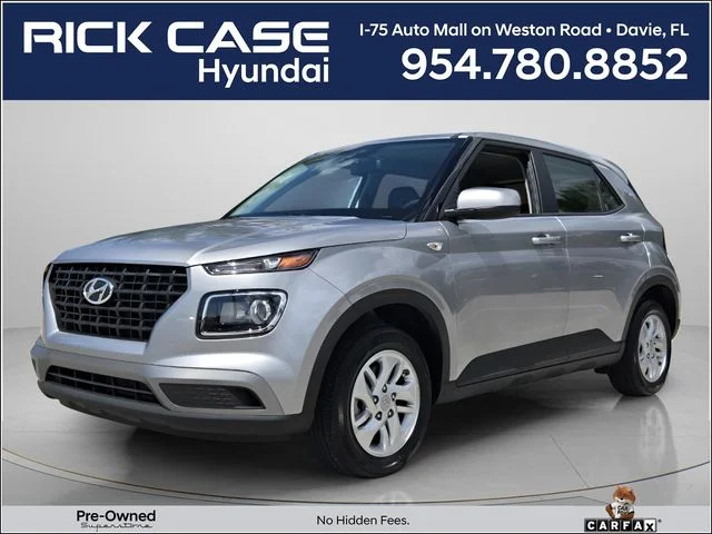 Used 2025 Silver Hyundai SE image 1