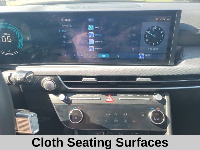 Used 2025 White Hyundai SEL image 11