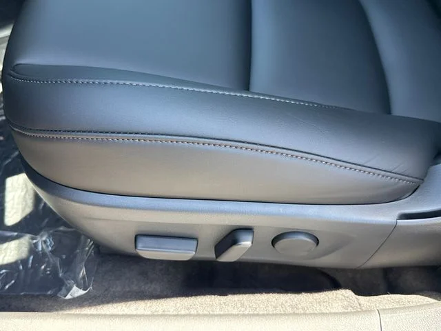 New 2026 Machine Gray Metallic Mazda 2.5 S Preferred image 38