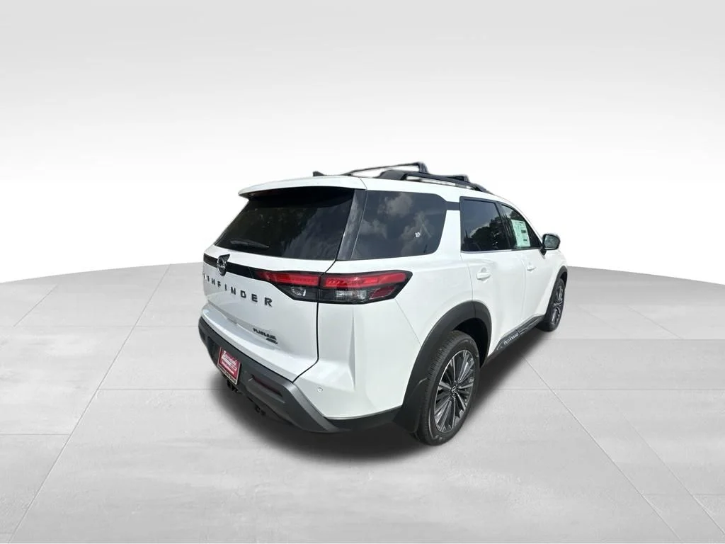 New 2026 Everest White Pearl TriCoat Nissan Platinum image 4
