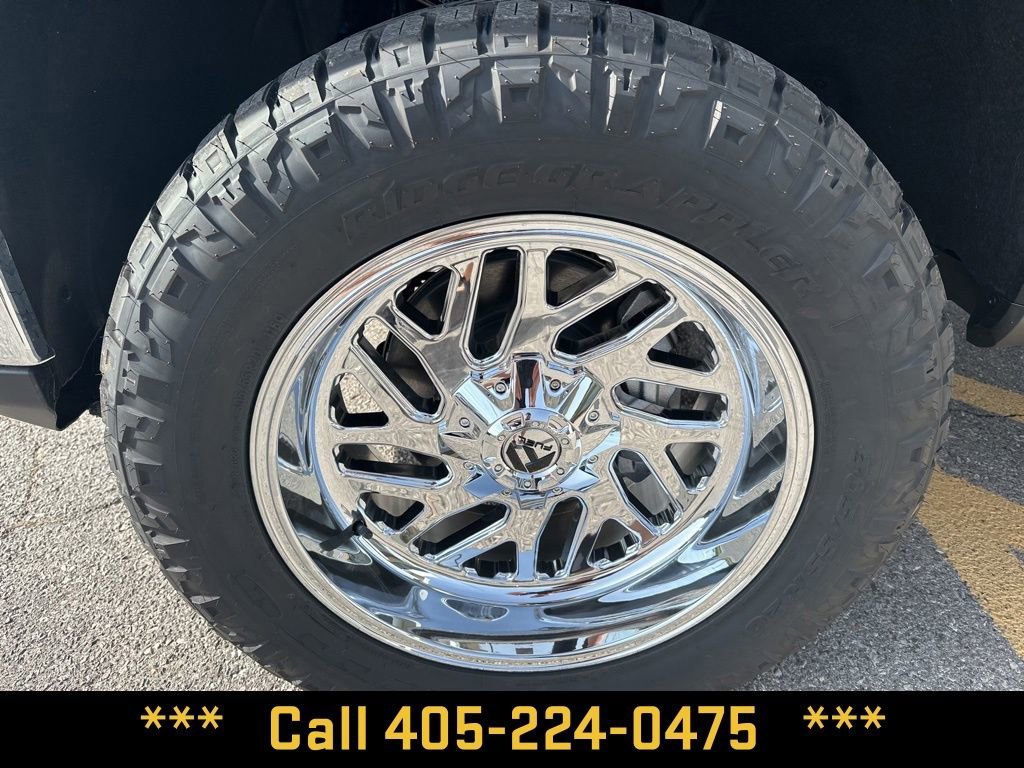 New 2026 Sterling Metallic GMC SLE image 11