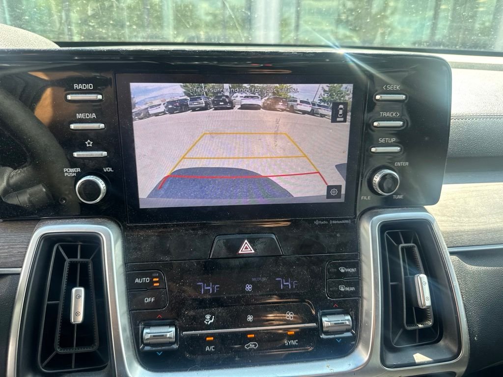 Used 2021 Silver Kia EX image 9