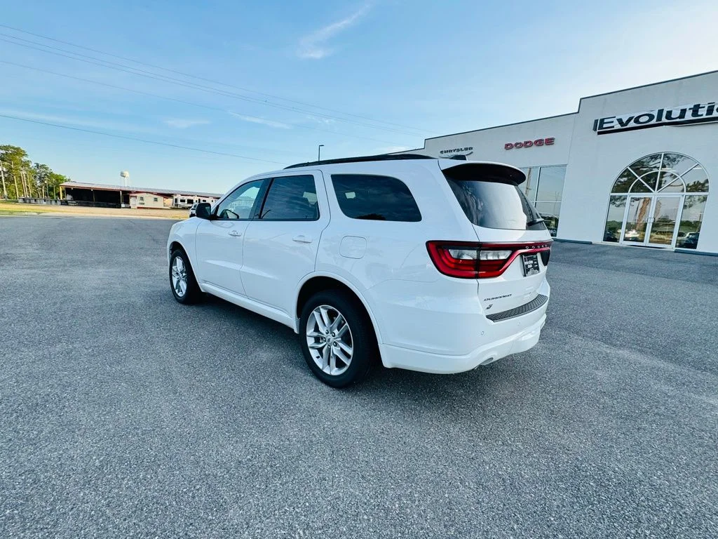New 2026 White Knuckle Clear-Coat Exterior Paint Dodge GT Plus image 5