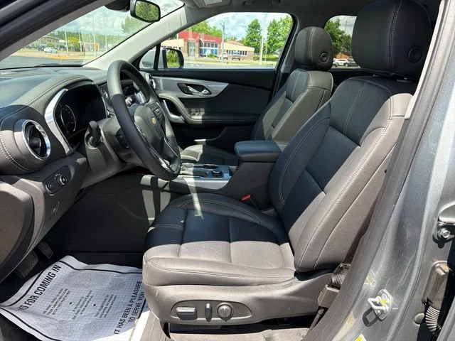 Used 2024 Sterling Gray Metallic Chevrolet 3LT image 15