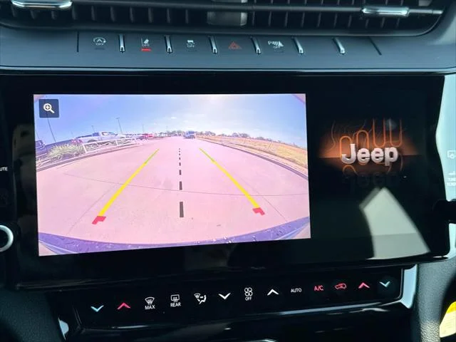 New 2027 High-Gloss Black Paint Jeep Laredo Altitude image 17