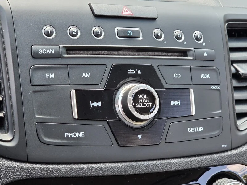 Used 2015 White Diamond Pearl Honda LX image 24