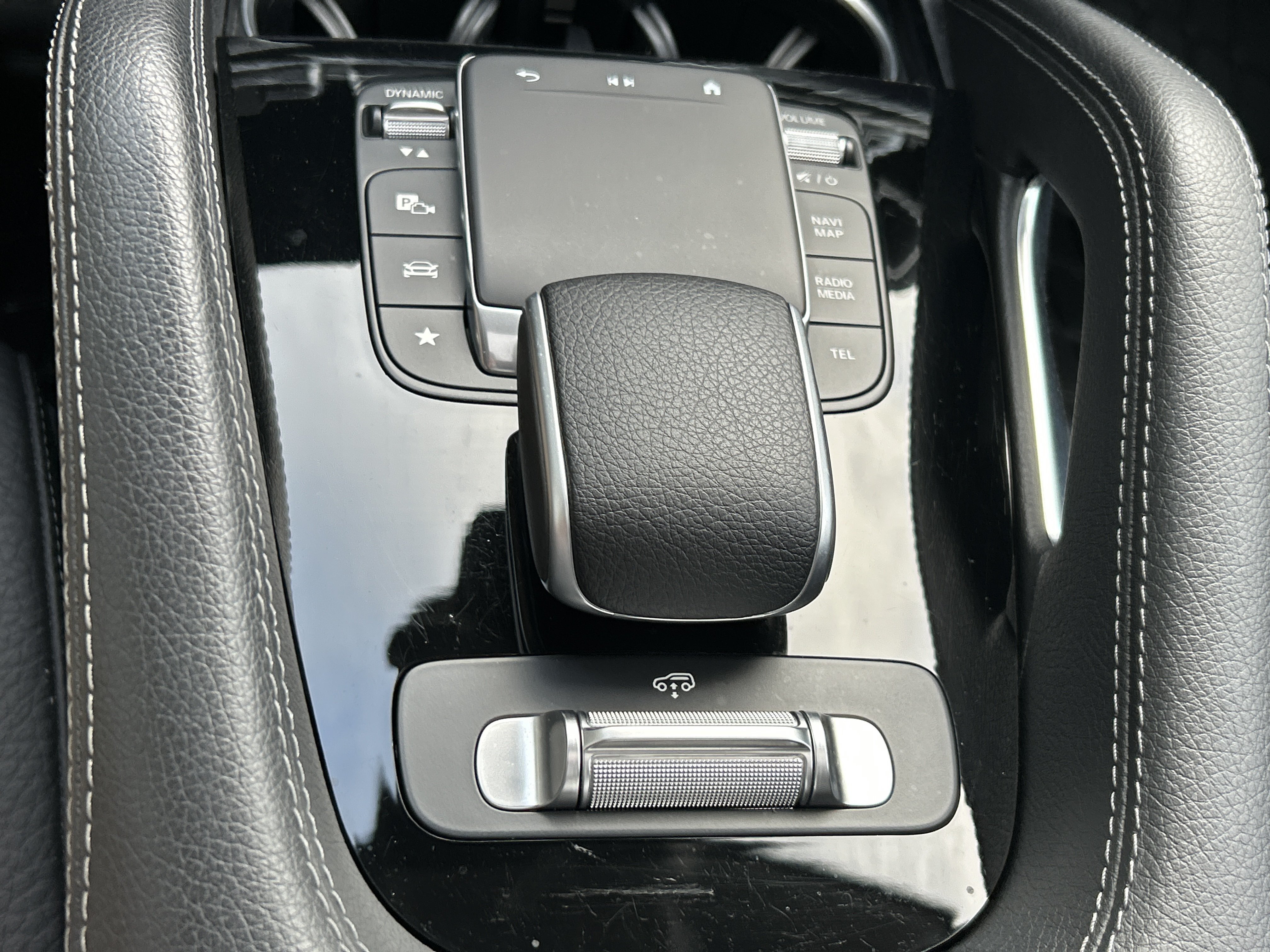 Certified Used 2024 MANUFAKTUR Alpine Grey Mercedes-Benz GLS 580 4MATIC® SUV image 37