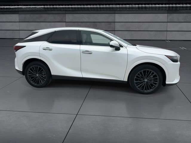 Used 2025 White Lexus 350 Premium image 9