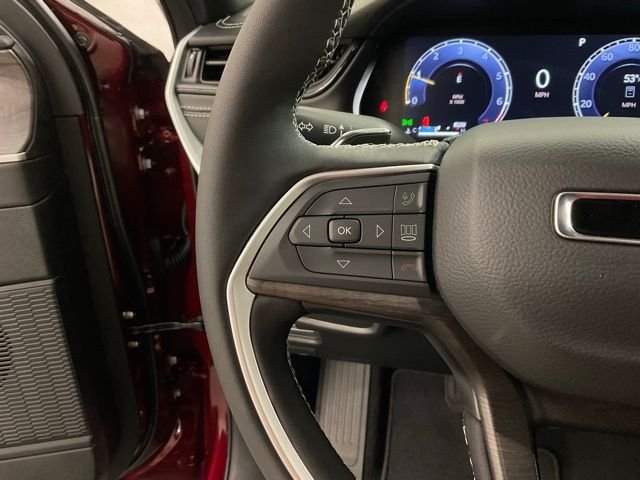 New 2026 Velvet Red Pearl-Coat Exterior Paint Jeep Altitude image 12