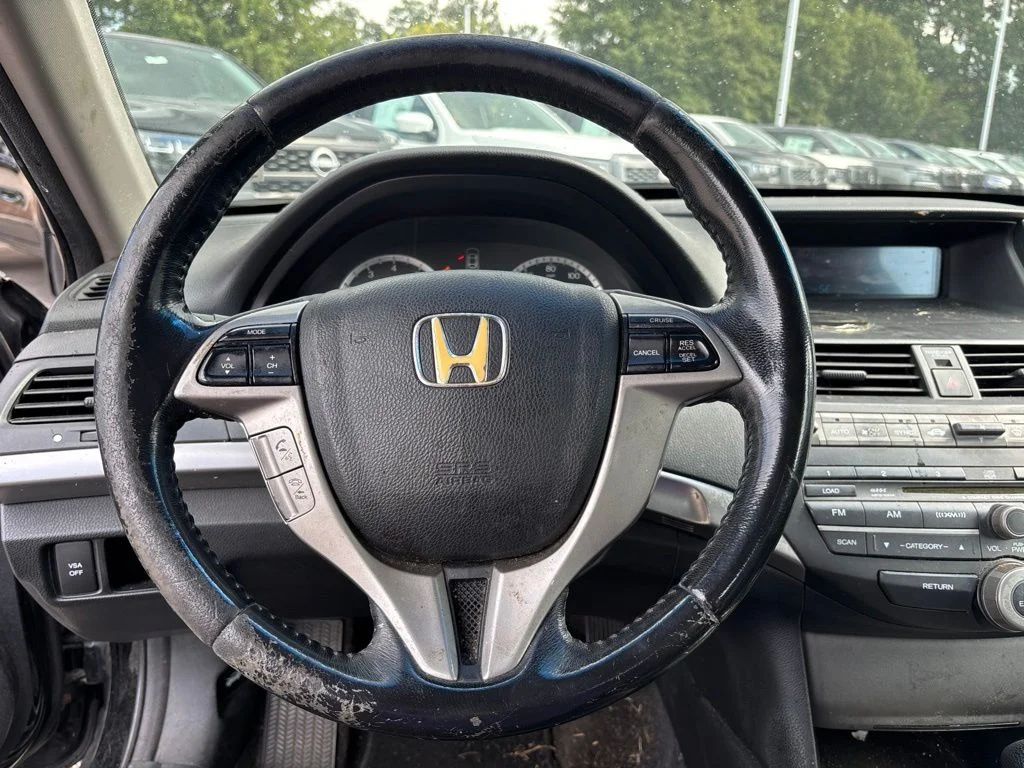 Used 2010 Black Honda EX-L image 8