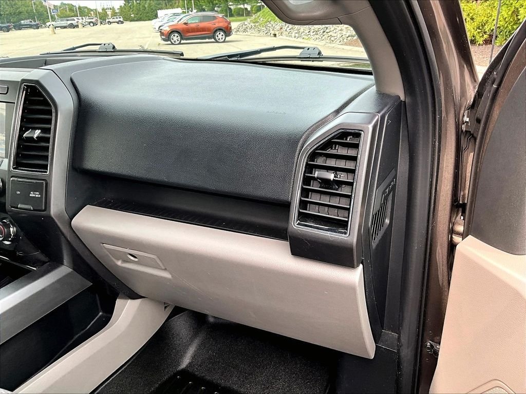 Used 2020 Gray Ford XLT image 13