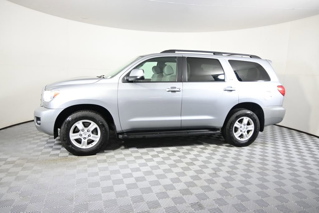 Used 2016 Toyota Sequoia SR5 with VIN 5TDBY5G17GS138820 for sale in Forest Lake, Minnesota
