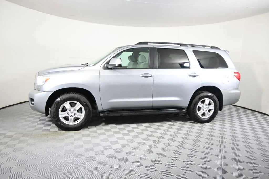 Used 2016 Toyota Sequoia SR5 with VIN 5TDBY5G17GS138820 for sale in Forest Lake, Minnesota