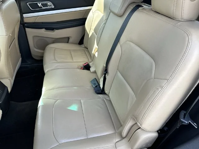 Used 2017 Blue Ford XLT image 33