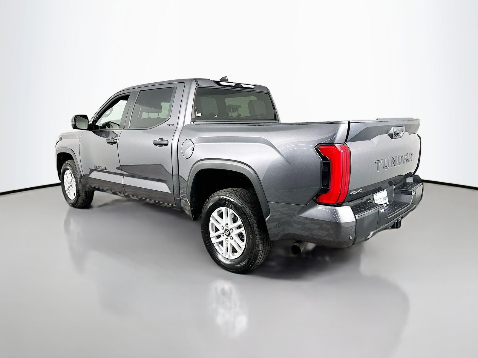 Used 2025 Magnetic Gray Metallic Toyota SR5 image 4