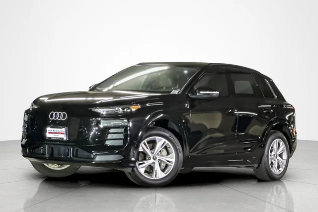 2025 Audi Q6 e-tron Premium RWD