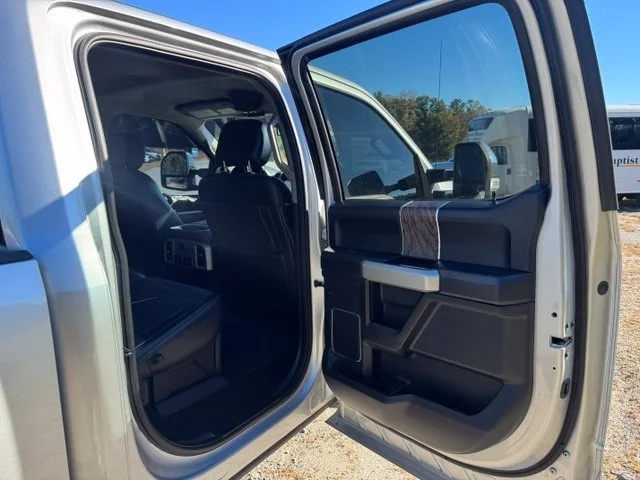 Used 2019 Silver Ford Lariat image 19