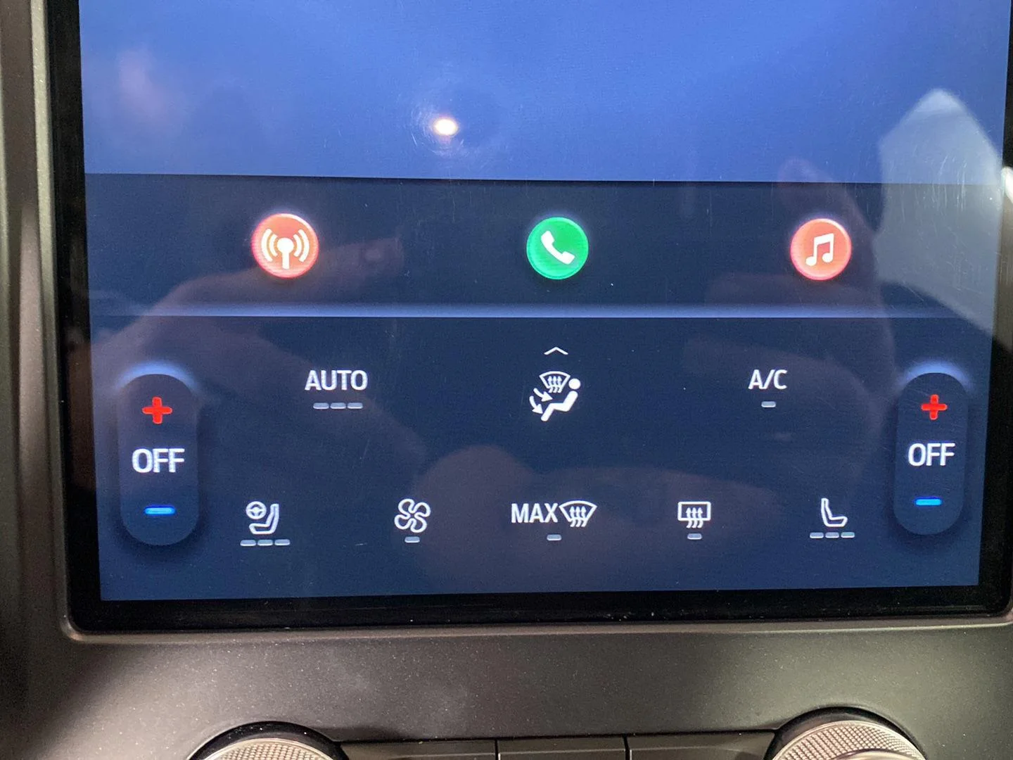 Used 2023 Agate Black Ford SEL image 4